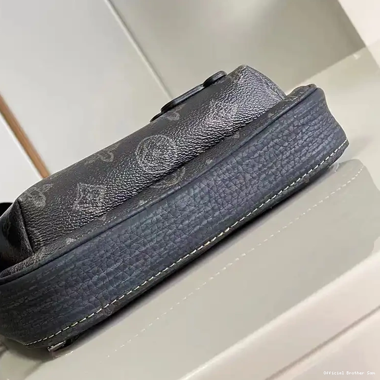 Official Brother Sam LV Bag 2302HT0022 0712
